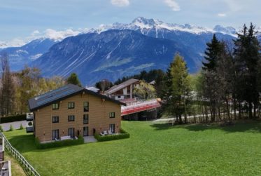 Appartement 3.5 pièces neuf avec terrasse et jardin privatif à Crans-Montana